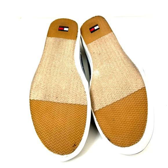 Girls Flats - Picture 5 of 10